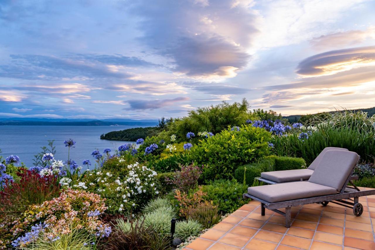 Lake Vista Lodge Таупо Экстерьер фото